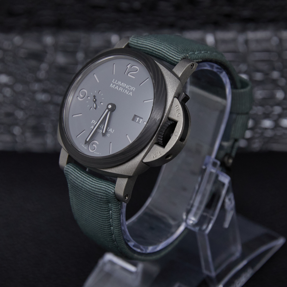 Panerai Luminor Marina TuttoGrigio Titanium Anthracite Dial on Grey Textile Strap Ref PAM01662 with Card