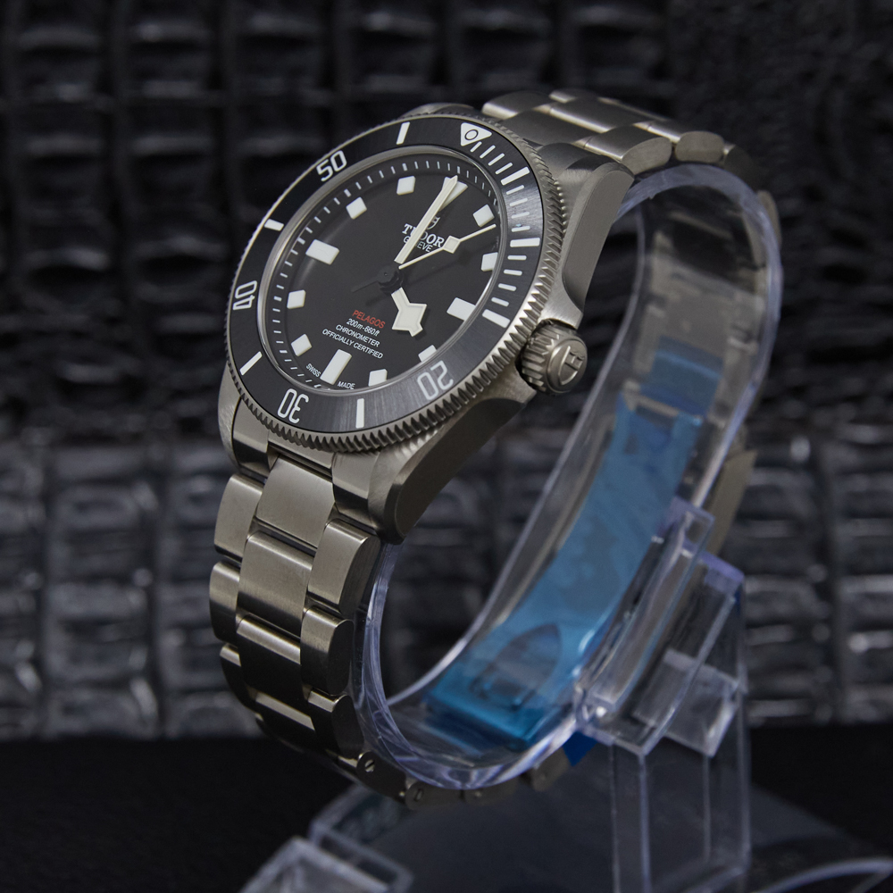 Tudor Pelagos 39 Black Dial on Bracelet Ref M25407N-0001 with Card 2025