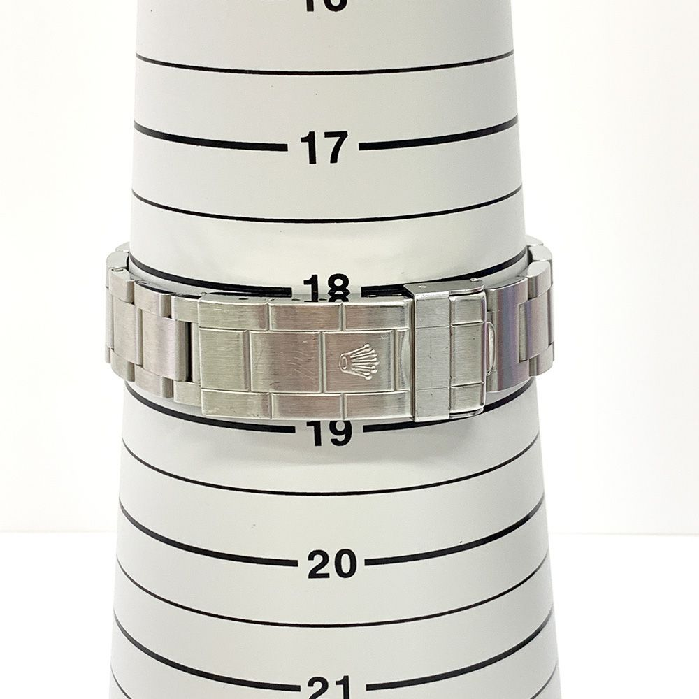 Rolex SeaDweller Black Dial on Oyster Ref 16600 with Papers 1999