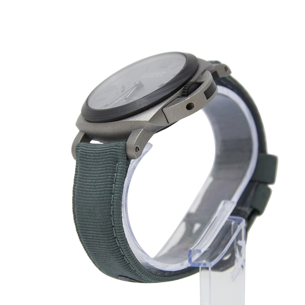 Panerai Luminor Marina TuttoGrigio Titanium Anthracite Dial on Grey Textile Strap Ref PAM01662 with Card