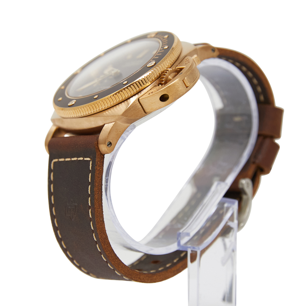 Panerai Submersible Bronzo Brown Dial on Leather Strap Ref PAM00968