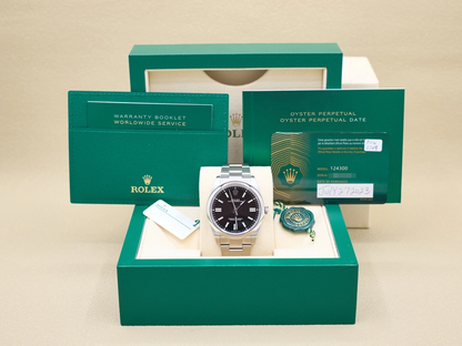 Rolex Oyster Perpetual 41 Black Index Dial on Oyster Ref 124300