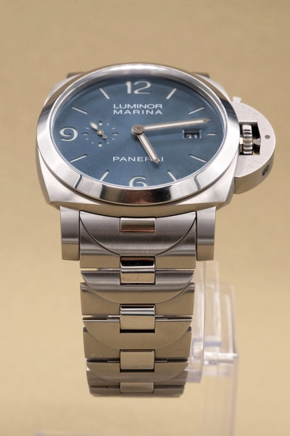 Panerai Luminor Marina Blue Dial on Steel Ref PAM03323