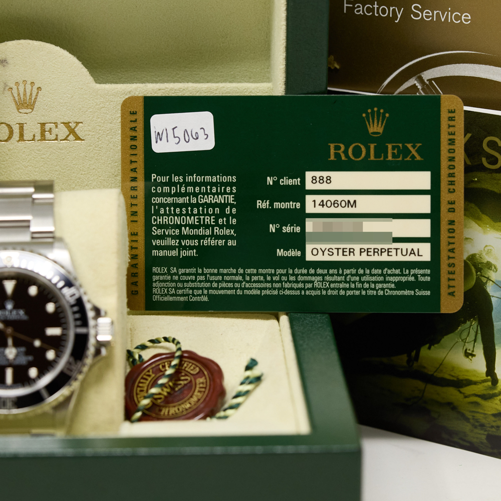 Rolex Submariner Black Dial on Oyster Ref 14060M
