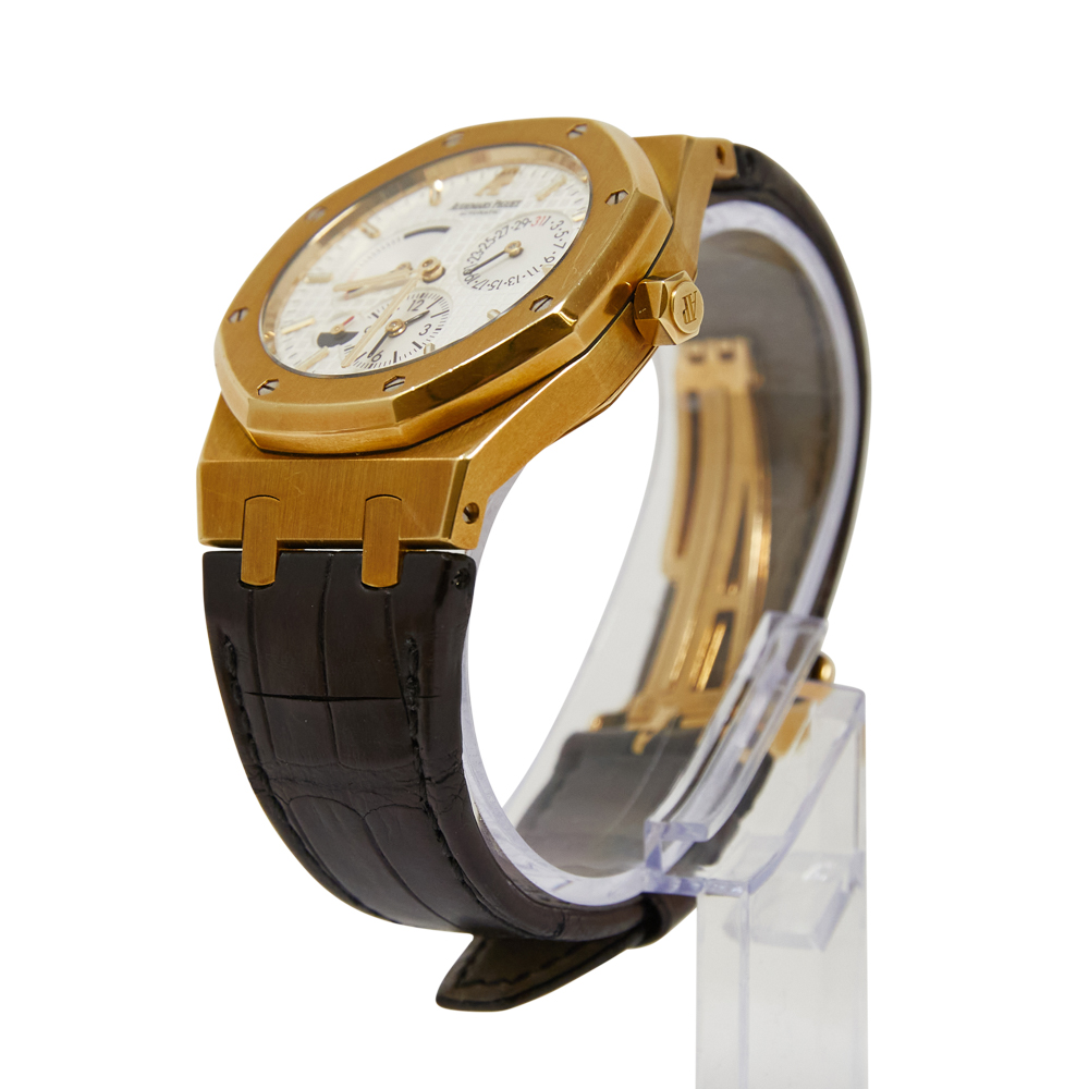 Audemars Piguet Royal Oak White Dial on Leather Strap Ref 26120BA.OO.D088CR.01