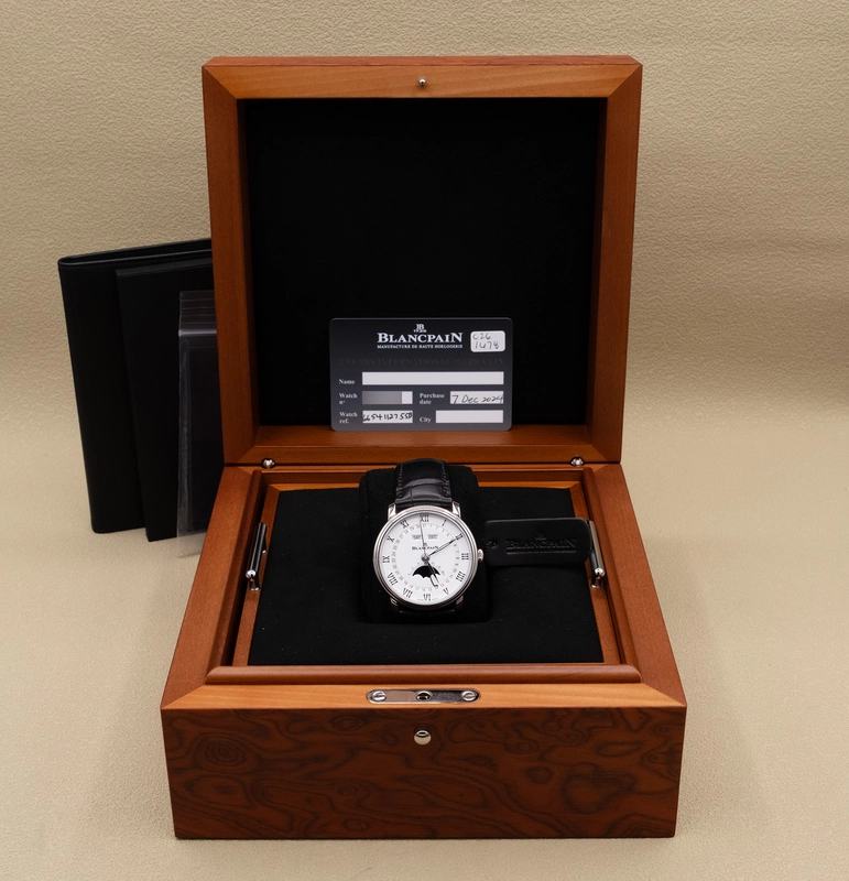 Blancpain Villeret Quantieme Complet White Dial on Leather Strap Ref. 6654112755B