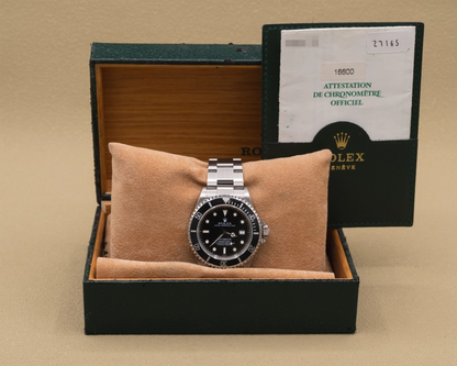 1999 Rolex SeaDweller Black Dial on Oyster Ref. 16600