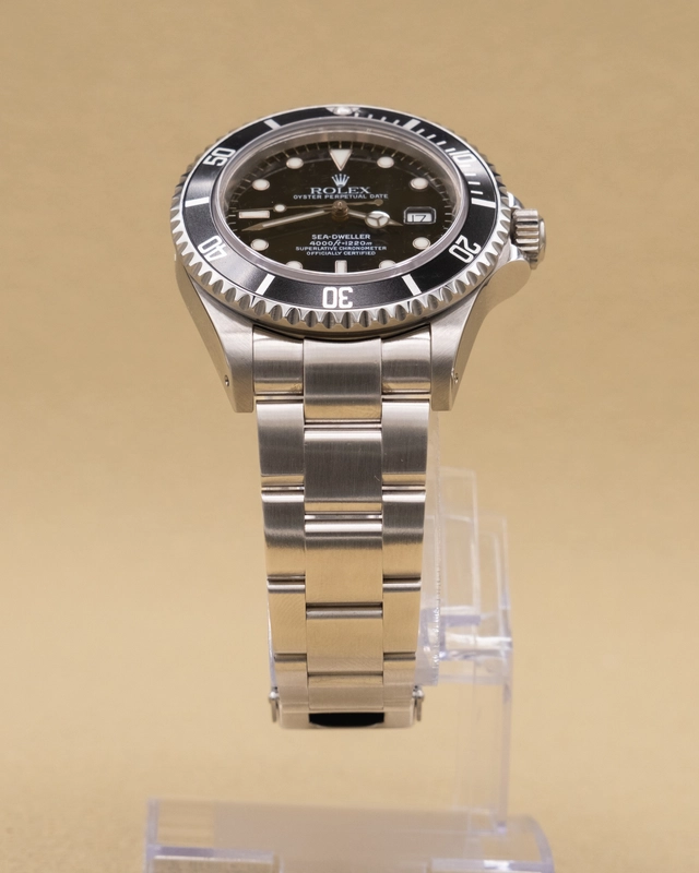 1999 Rolex SeaDweller Black Dial on Oyster Ref. 16600
