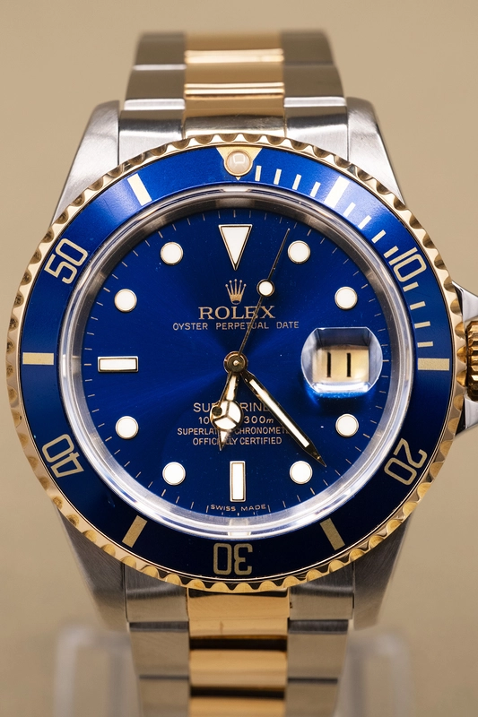 Rolex Submariner "Bluesy" Blue Dial on Oyster Ref. 16613