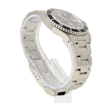 Rolex Submariner Black Dial on Oyster Ref 14060M