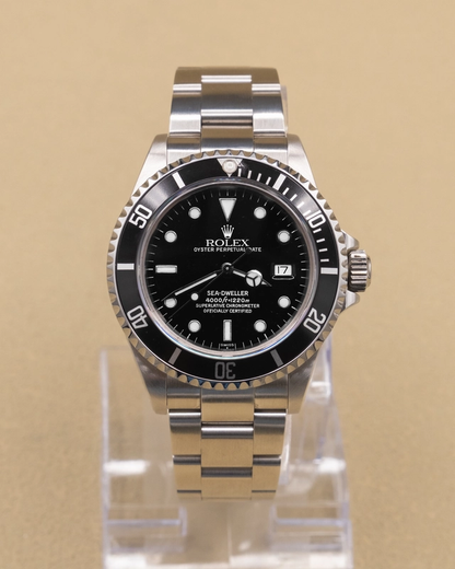 1999 Rolex SeaDweller Black Dial on Oyster Ref. 16600